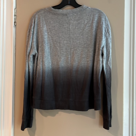 Splendid Collection Ombré Summer Sweatshirt. S - Picture 2 of 7